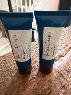 Atelier Cologne Blue Shampoo Tube for Women - Hydrating Care